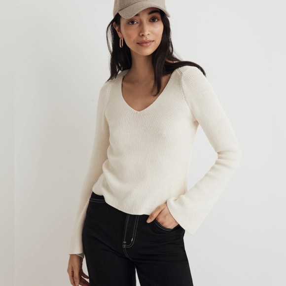 Madewell Sweaters - Madewell Flared-Sleeve V-Neck Sweater size L